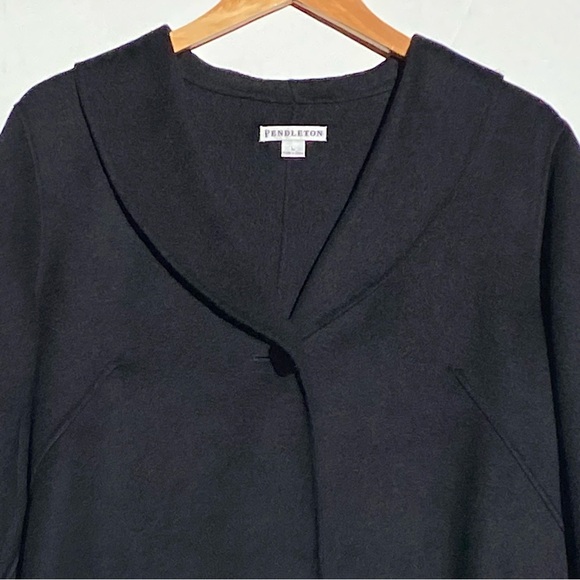 PENDLETON Women’s Single Button Black Wool Blazer size large - Picture 2 of 4